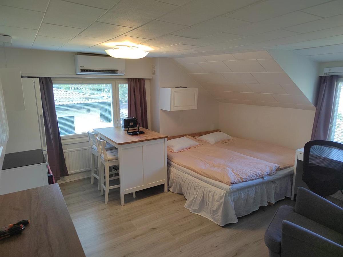 Kalle'S Unluxury Guest House Cl0Sed From 1St Of Feb 2025 Ελσίνκι Εξωτερικό φωτογραφία