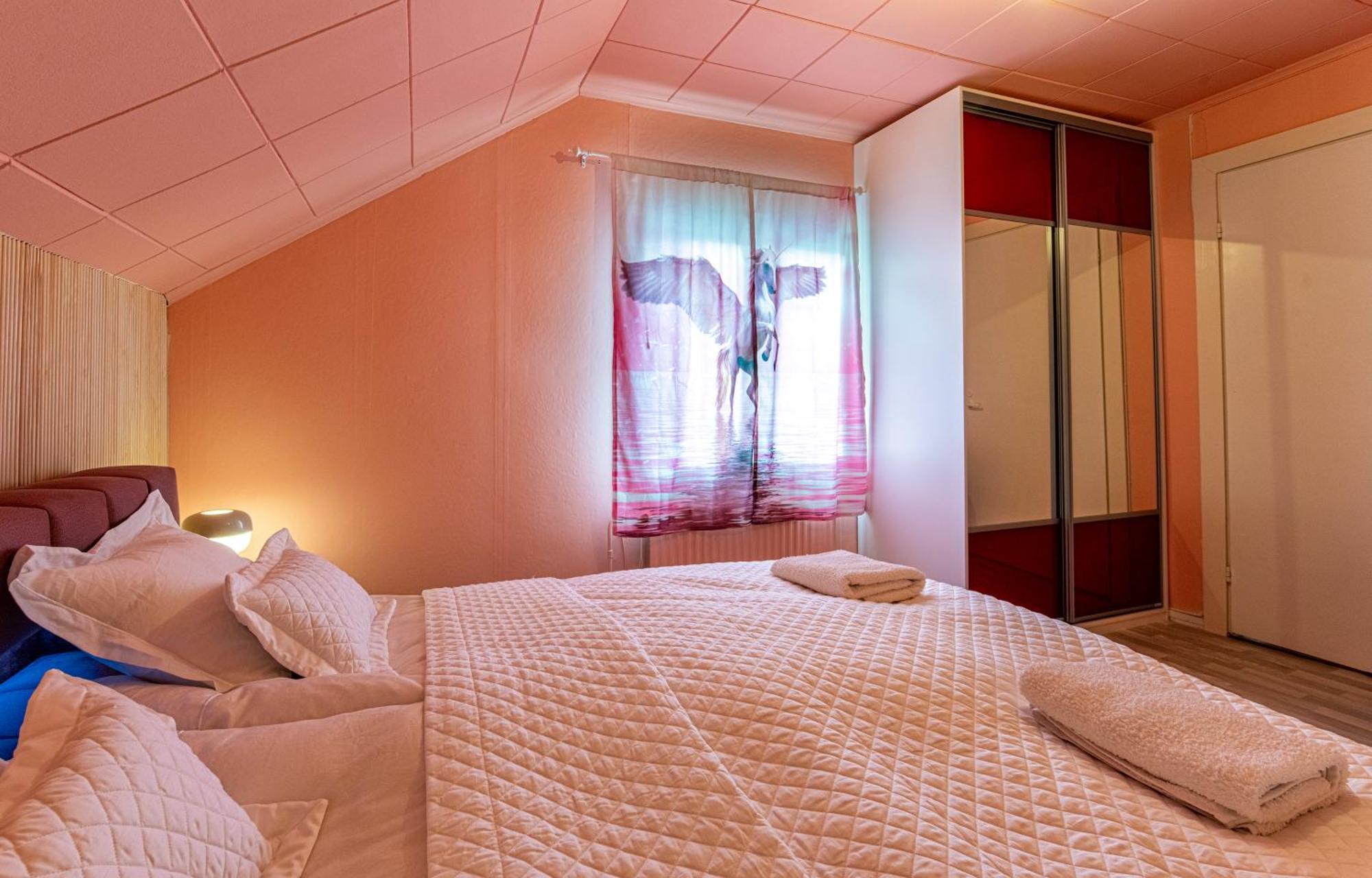 Kalle'S Unluxury Guest House Cl0Sed From 1St Of Feb 2025 Ελσίνκι Εξωτερικό φωτογραφία