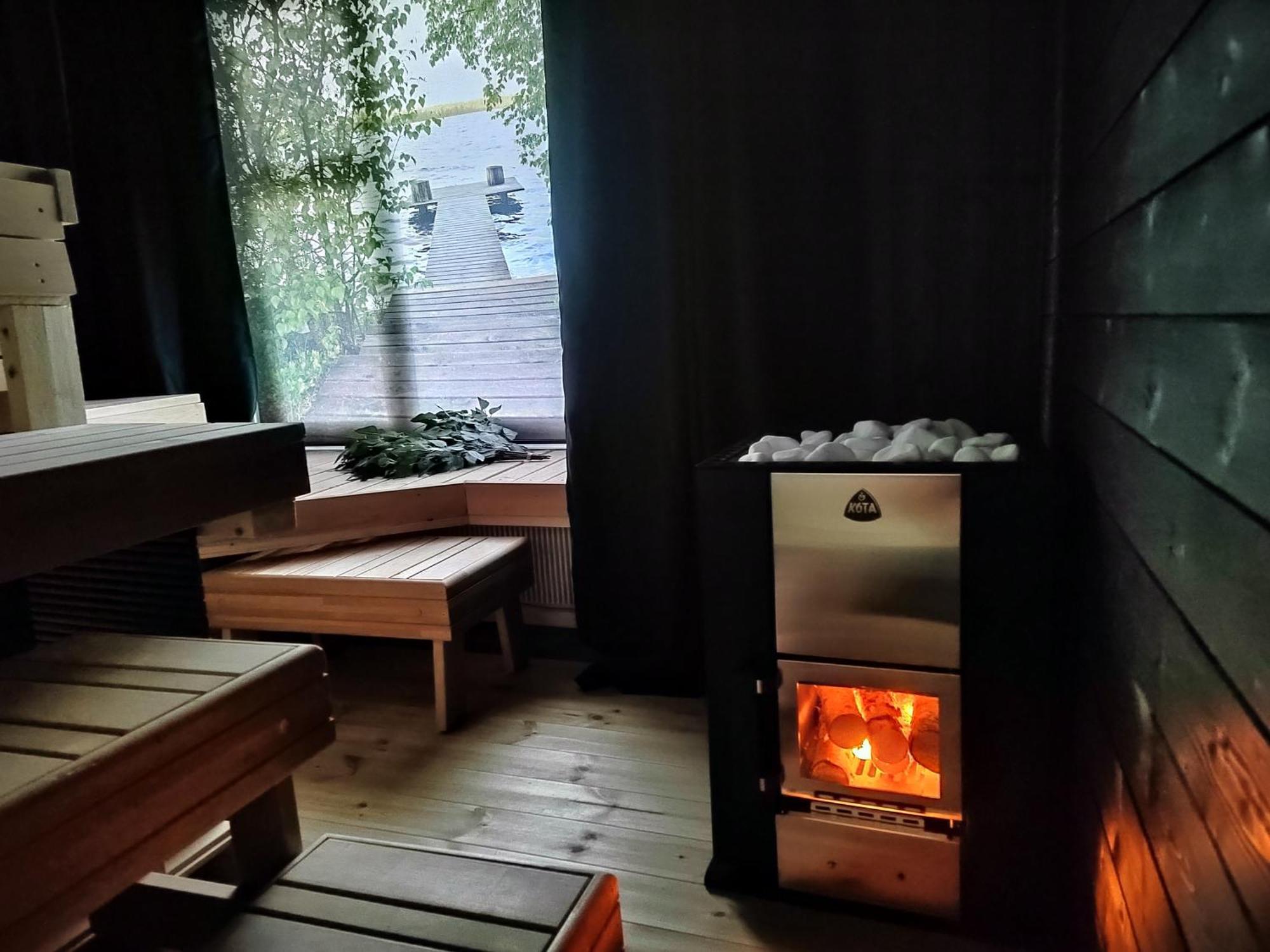 Kalle'S Unluxury Guest House Cl0Sed From 1St Of Feb 2025 Ελσίνκι Εξωτερικό φωτογραφία