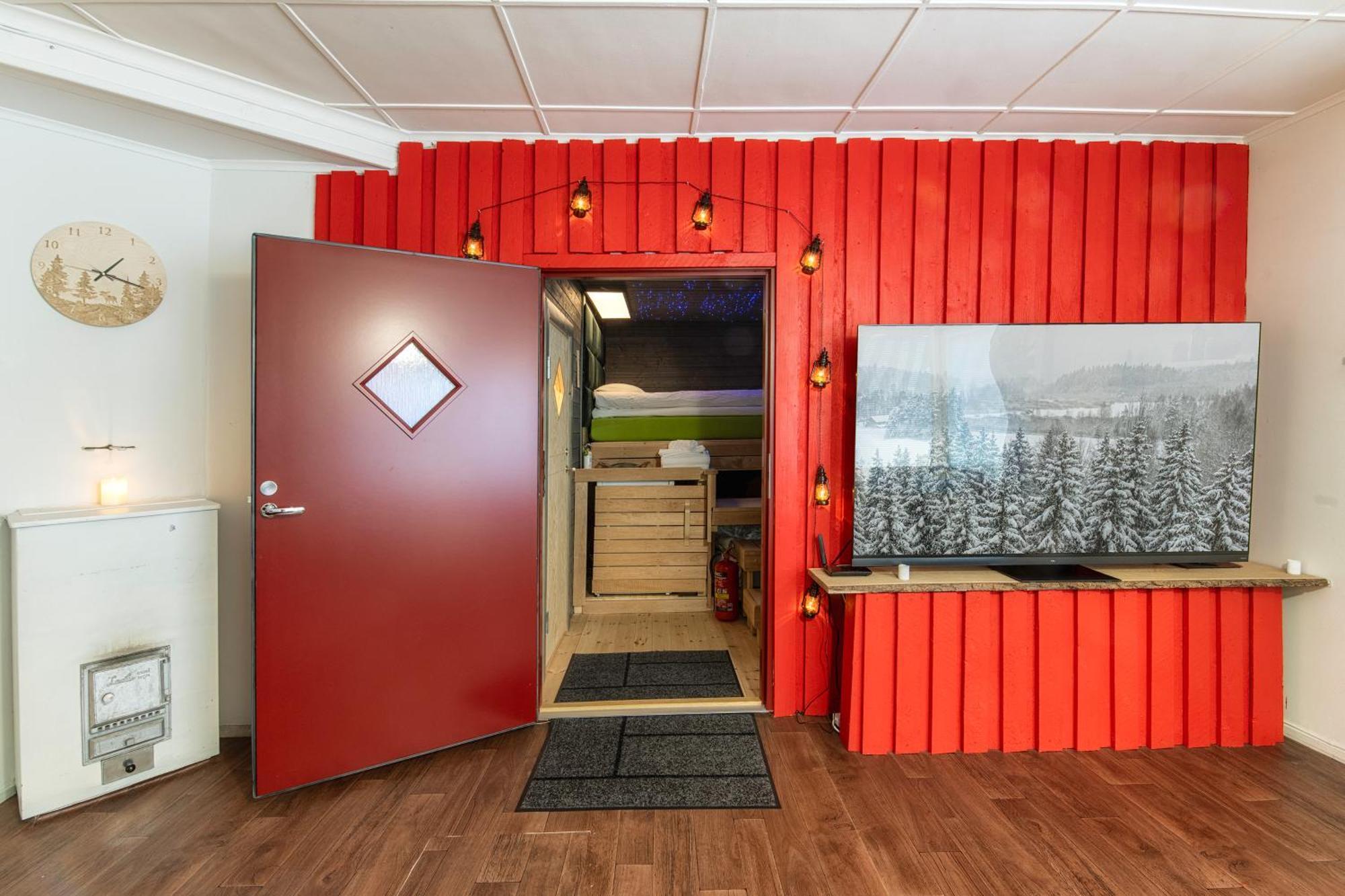 Kalle'S Unluxury Guest House Cl0Sed From 1St Of Feb 2025 Ελσίνκι Δωμάτιο φωτογραφία