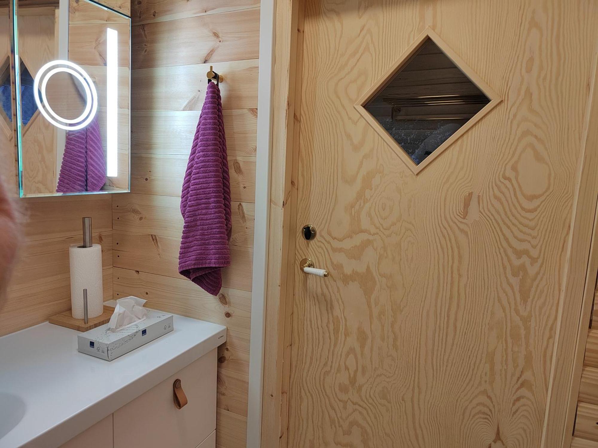 Kalle'S Unluxury Guest House Cl0Sed From 1St Of Feb 2025 Ελσίνκι Εξωτερικό φωτογραφία
