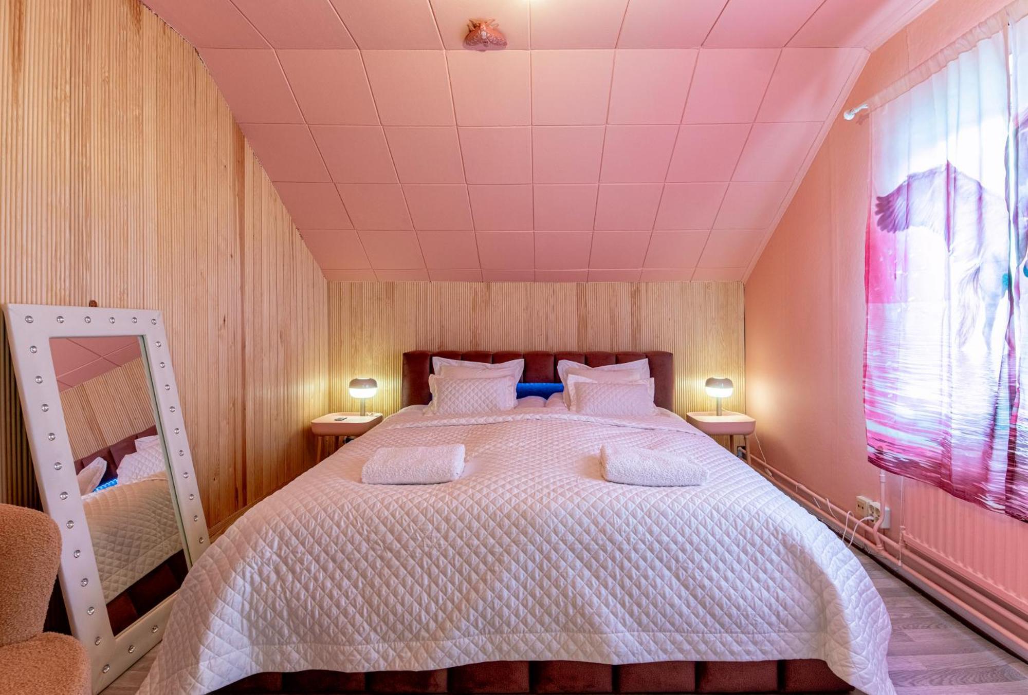 Kalle'S Unluxury Guest House Cl0Sed From 1St Of Feb 2025 Ελσίνκι Δωμάτιο φωτογραφία
