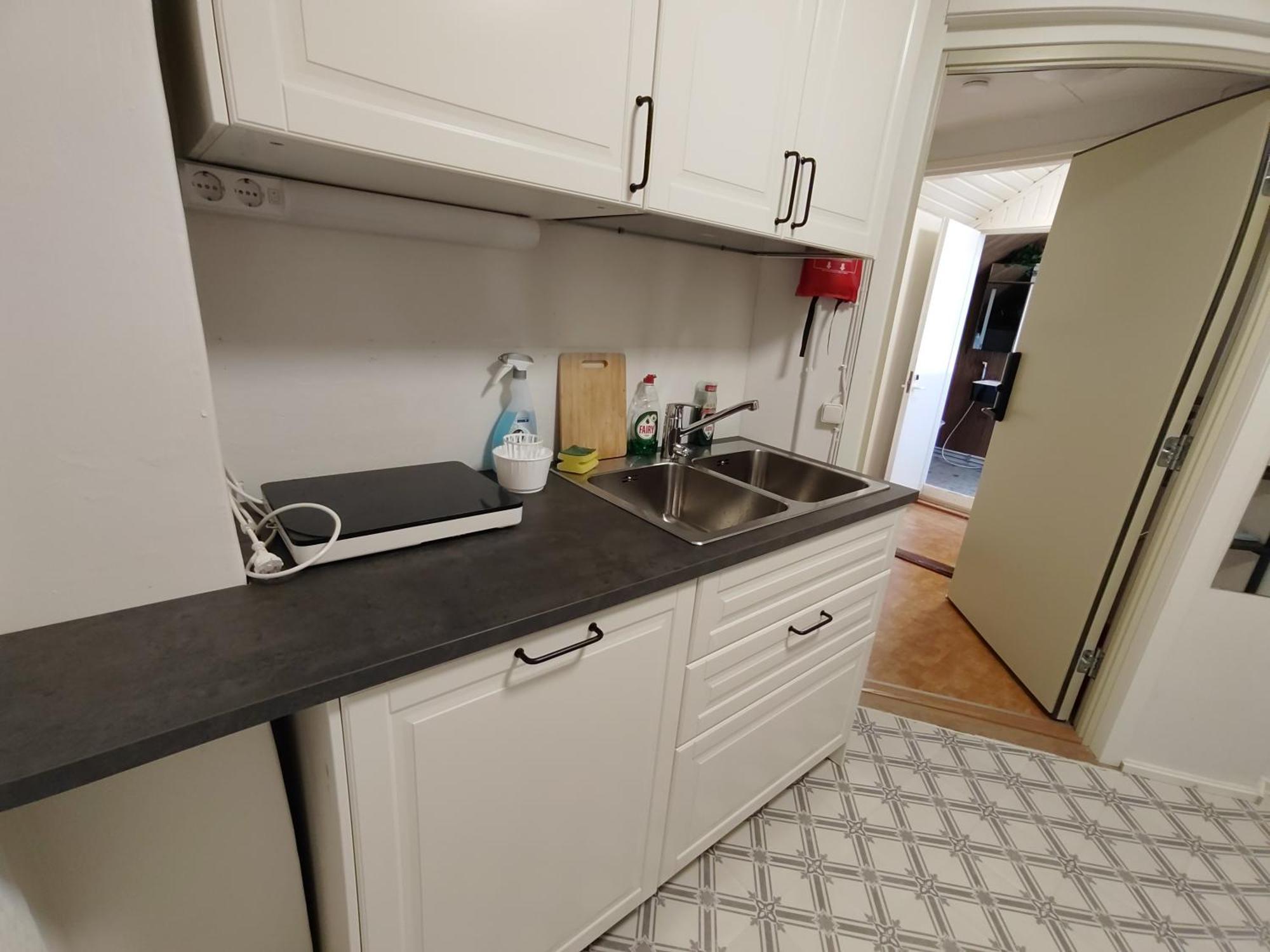Kalle'S Unluxury Guest House Cl0Sed From 1St Of Feb 2025 Ελσίνκι Εξωτερικό φωτογραφία